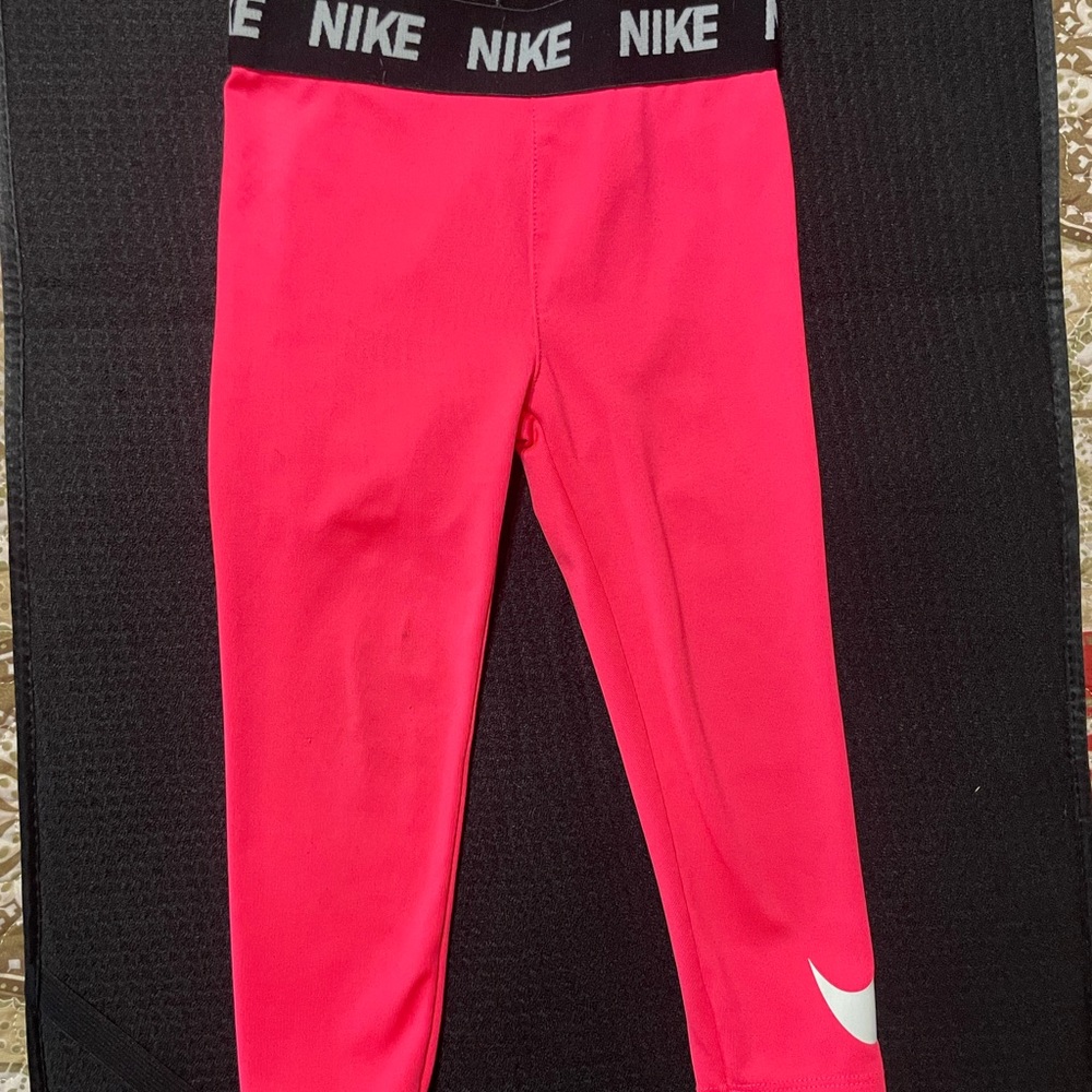 3T Nike leggings